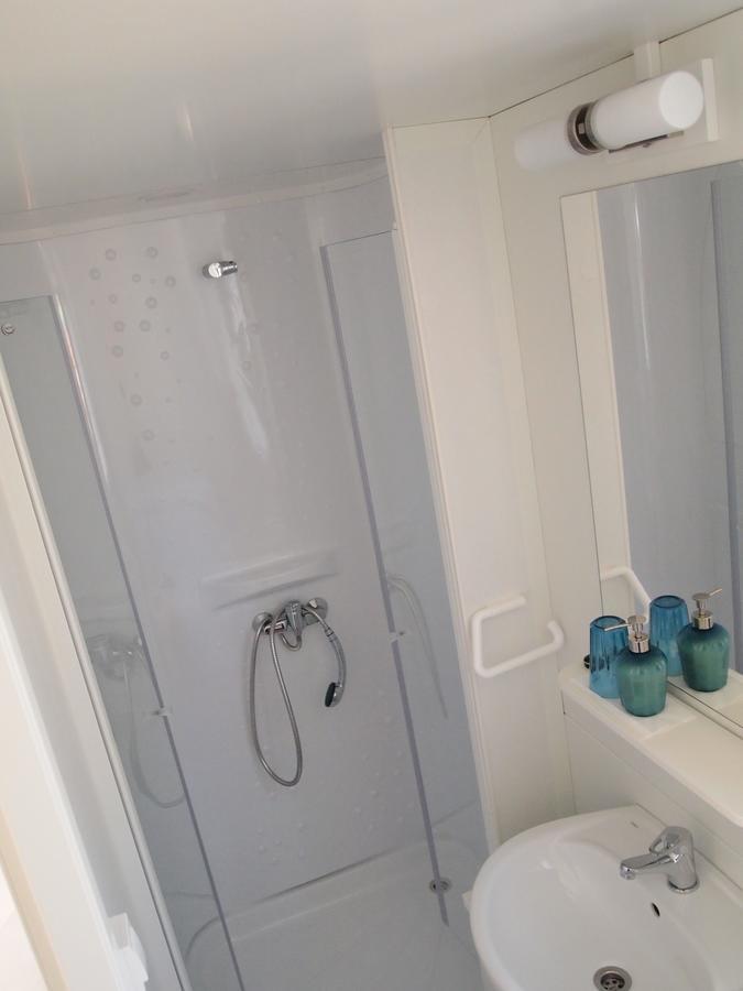 Mobile Home Heaven Biograd Biograd Na Moru Dış mekan fotoğraf